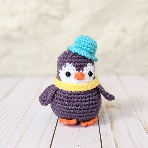 Maker Monday - Percy Penguin by StitchbyFay